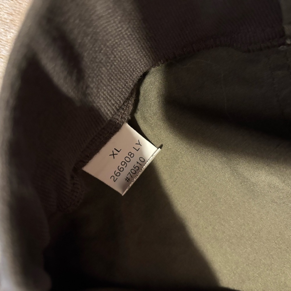 Solid Seam Detail Drawstring Mid Rise Straight Leg Pants - Picture 5 of 8